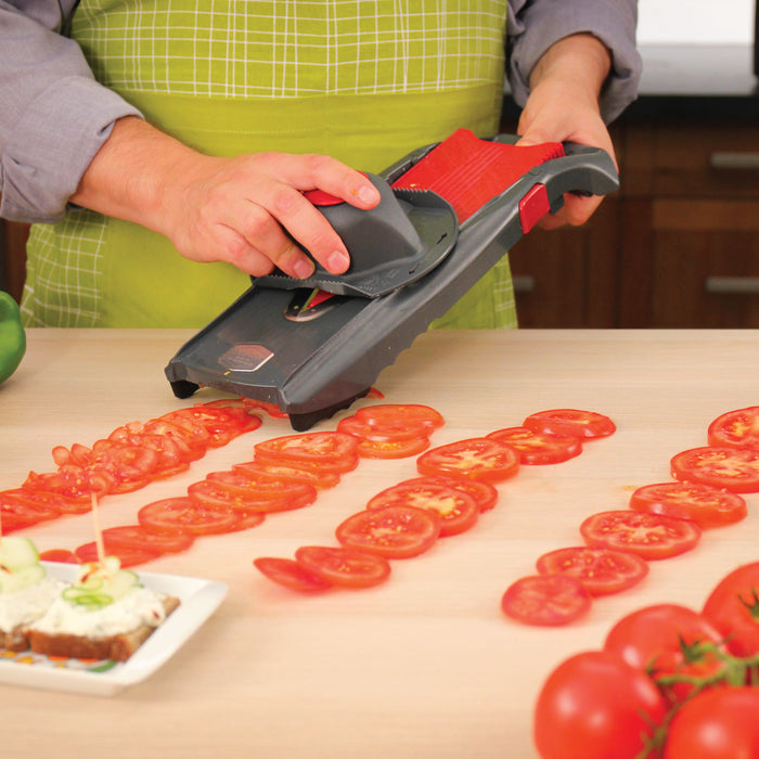 NEW! Borner Vital Slicer w/ Dock
