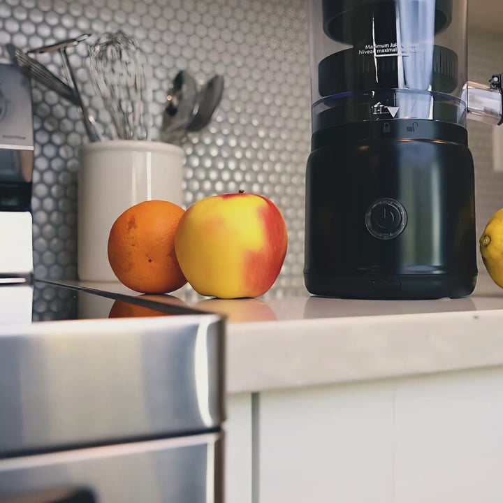 MYFRESH Rechargeable Juicer