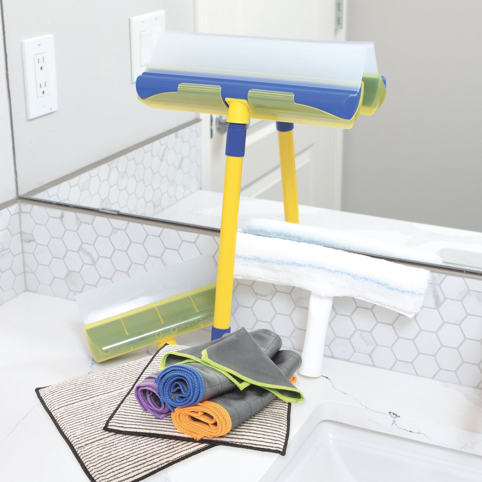 AquaBLADE + CARBON Tuff Cleaning Value Pkg. by Ocean Canada